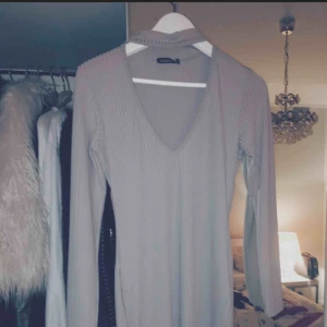  - Snygg festklänning stl m