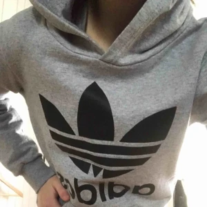  - Köparen står för frakt🥰 Be om fler bilder om du vill