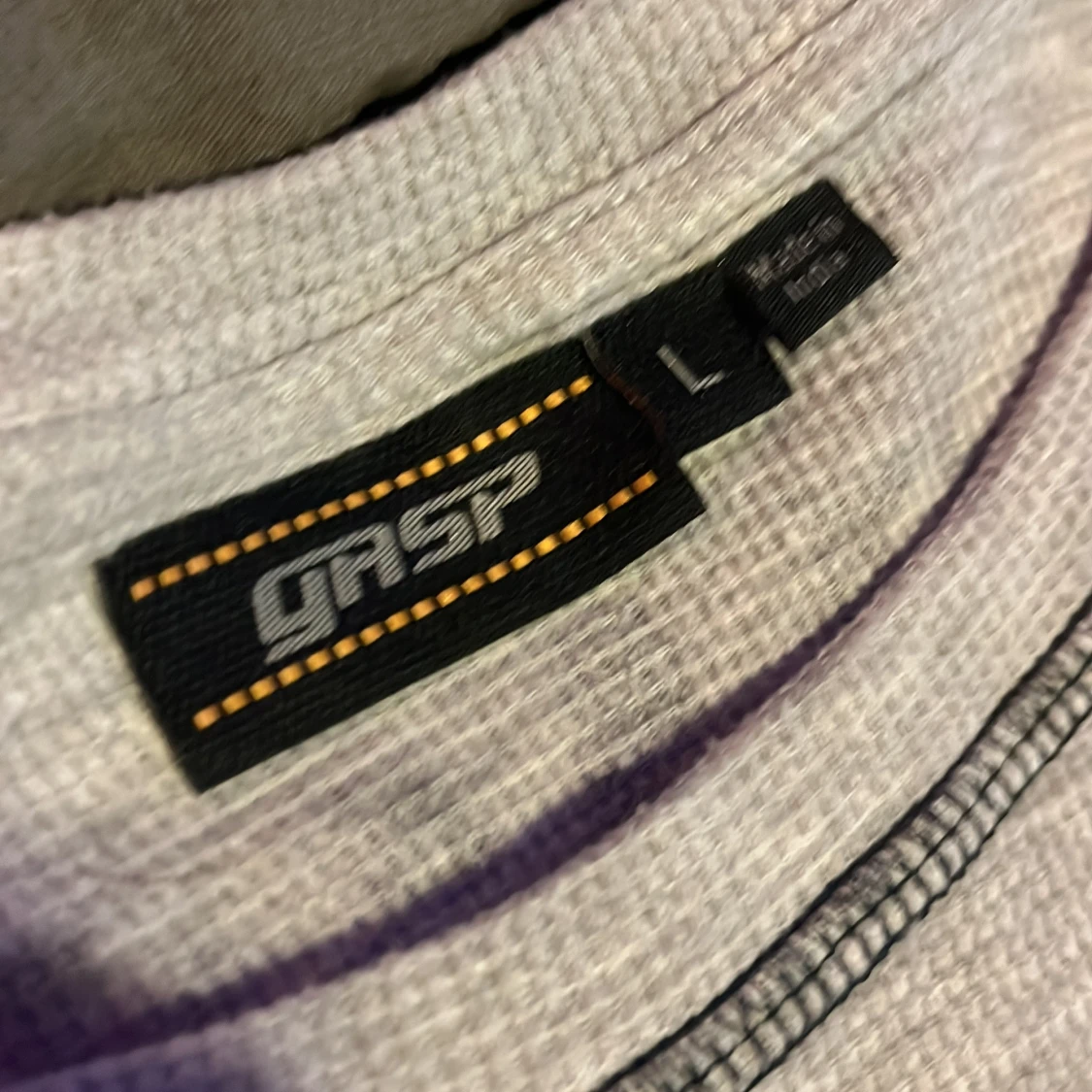 Ljusgrå långärmad tröja från GASP - 2