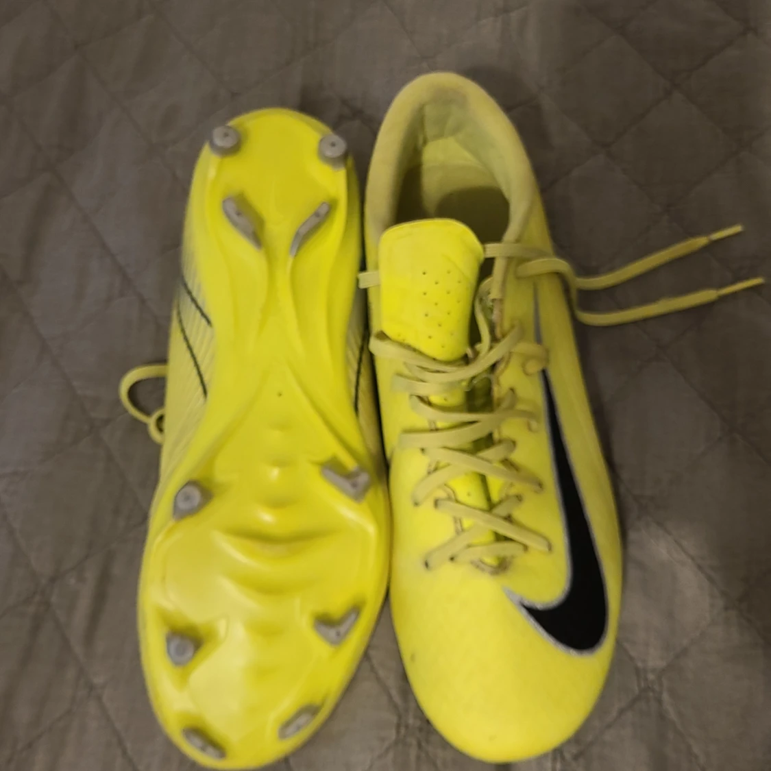 Nike Mercurial gula fotbollsskor strl 41 - 4