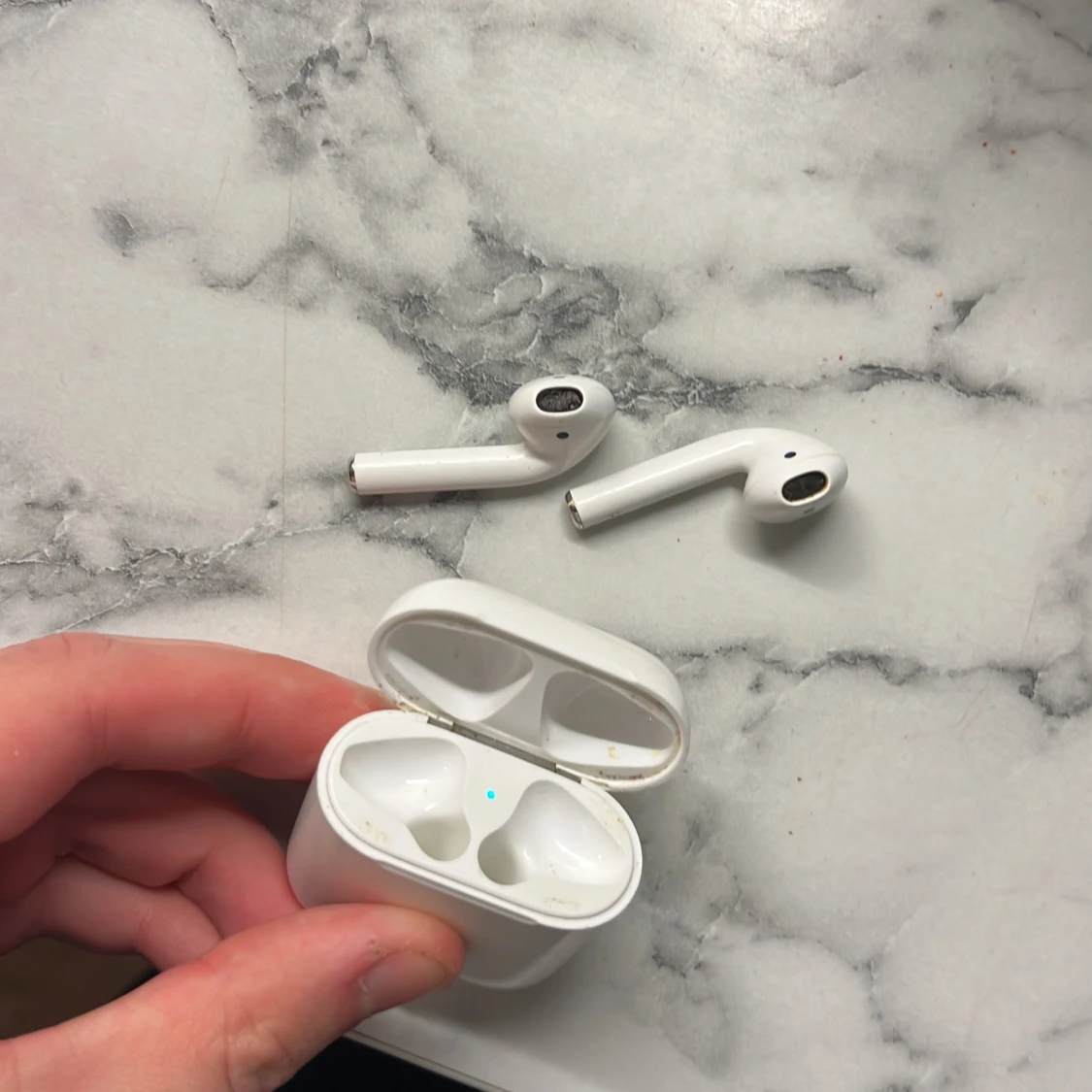 AirPods 2 - 3