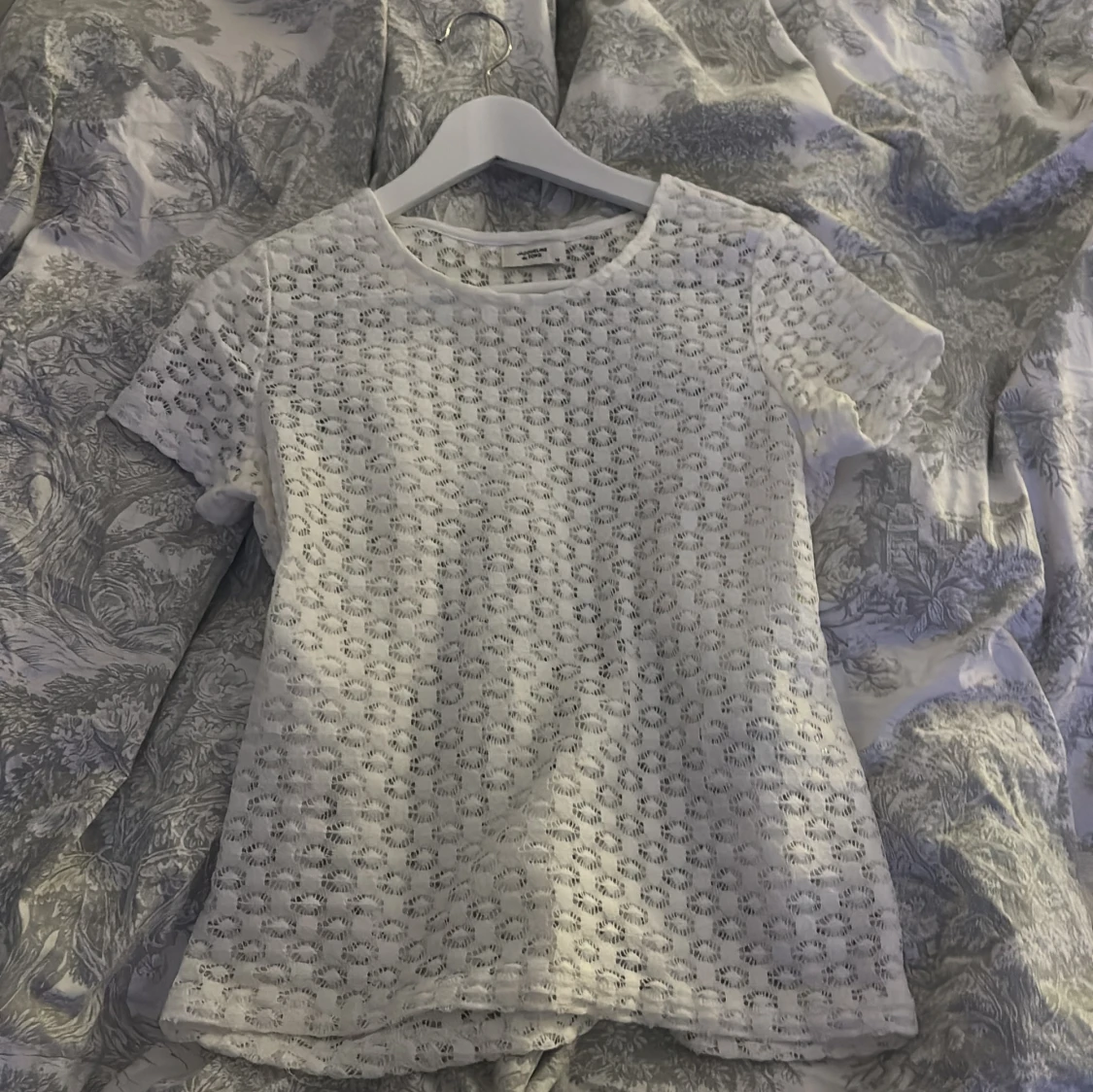 Vit spetsblus från Jacqueline de Yong