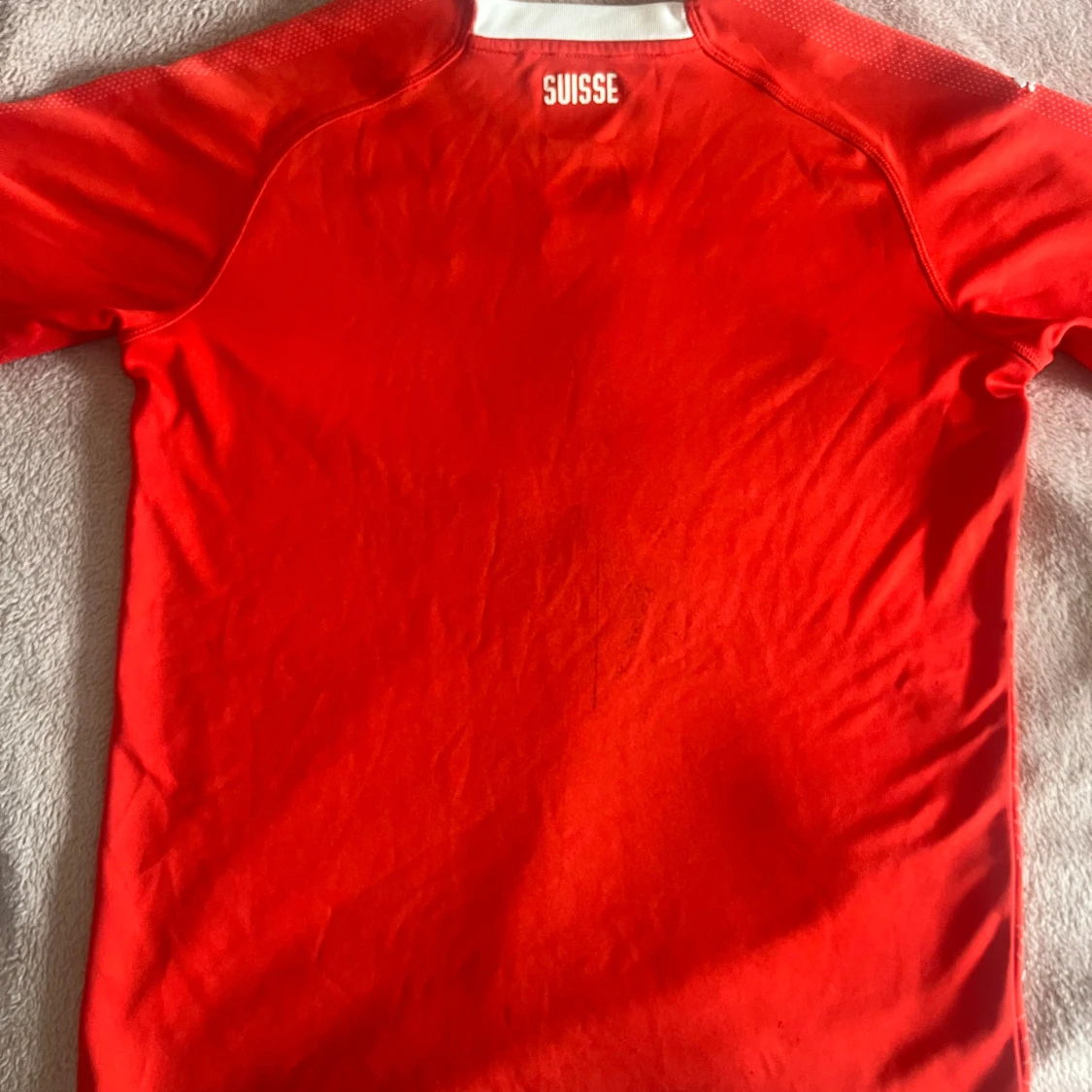 Röd Schweiz fotbollströja - 1
