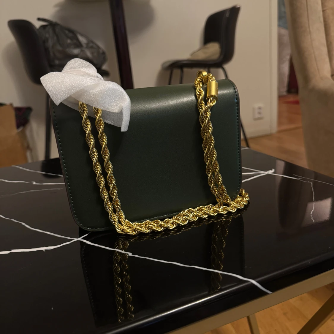 Grön axelväska från Tory Burch - 1