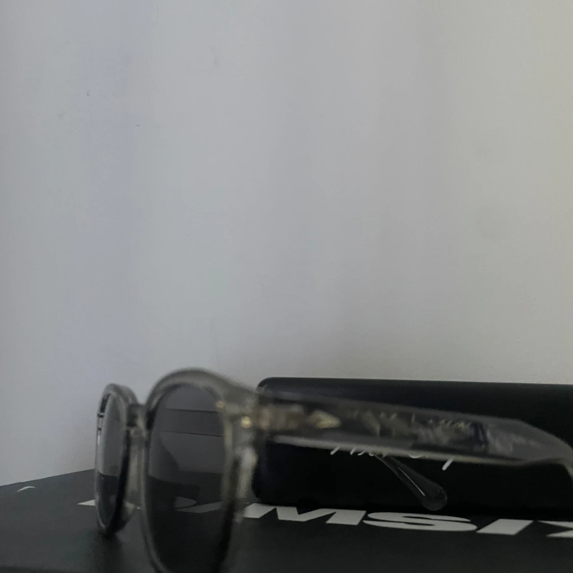 Stilrena solglas ögon från all Cap one.  - 3