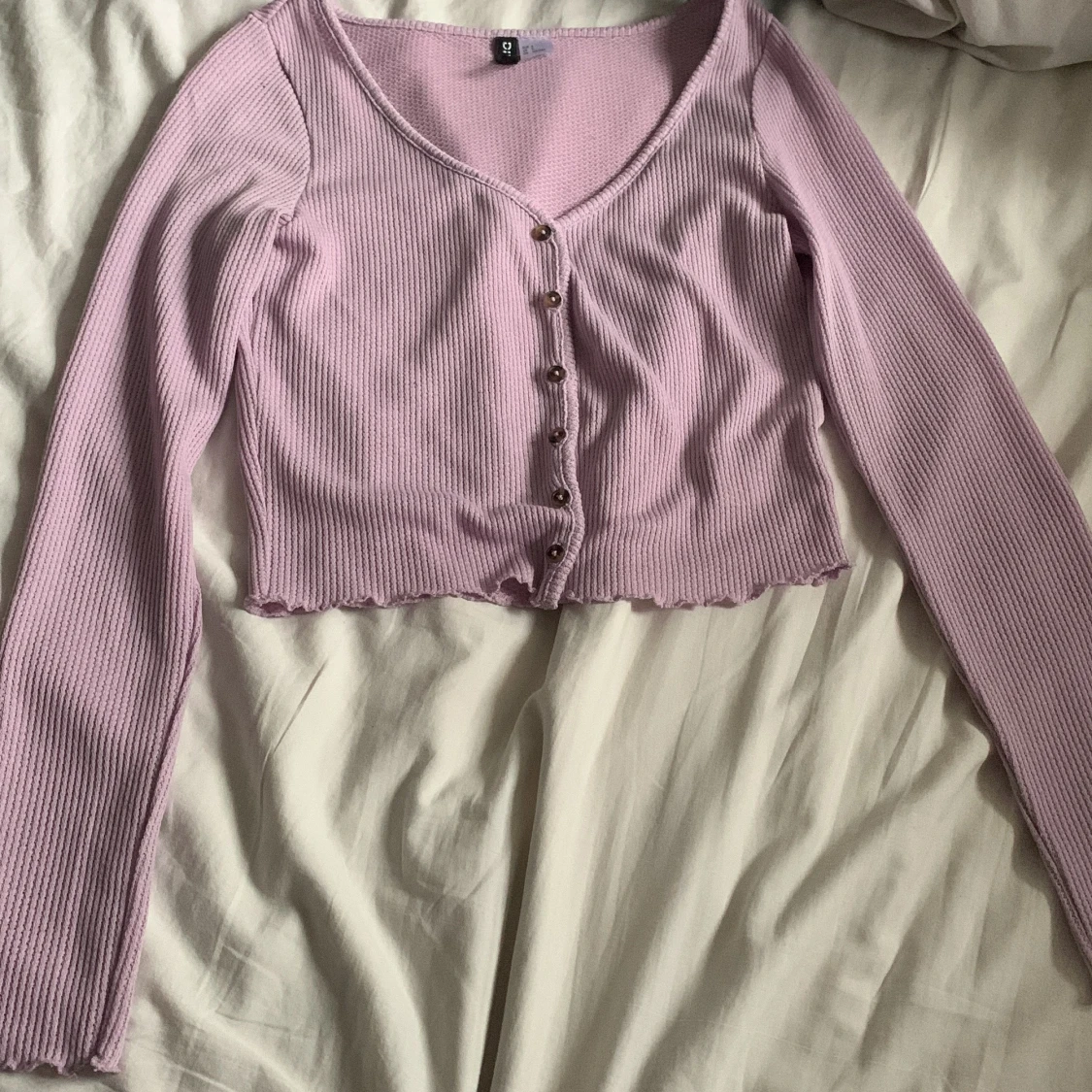 Ljuslila ribbad topp från H&M Divided