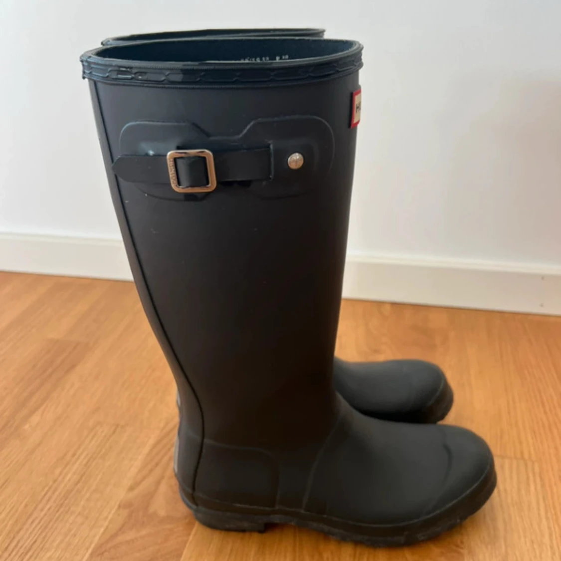 Svarta Hunter stövlar med spänne - 2