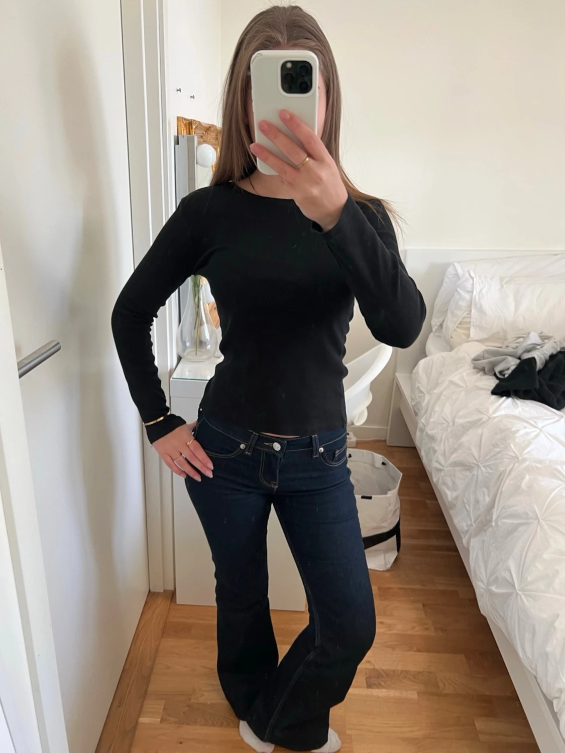 Svart ribbad långärmad topp - 3
