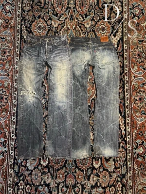 Eternal Japan vintage jeans  - Helt sjukt snygga unika jeans jag köpte från Japan. Märket är rätt dyrt nu pris och har fått riktigt feta fades! Midja:38cm längd:104cm Benöppning: 19cm