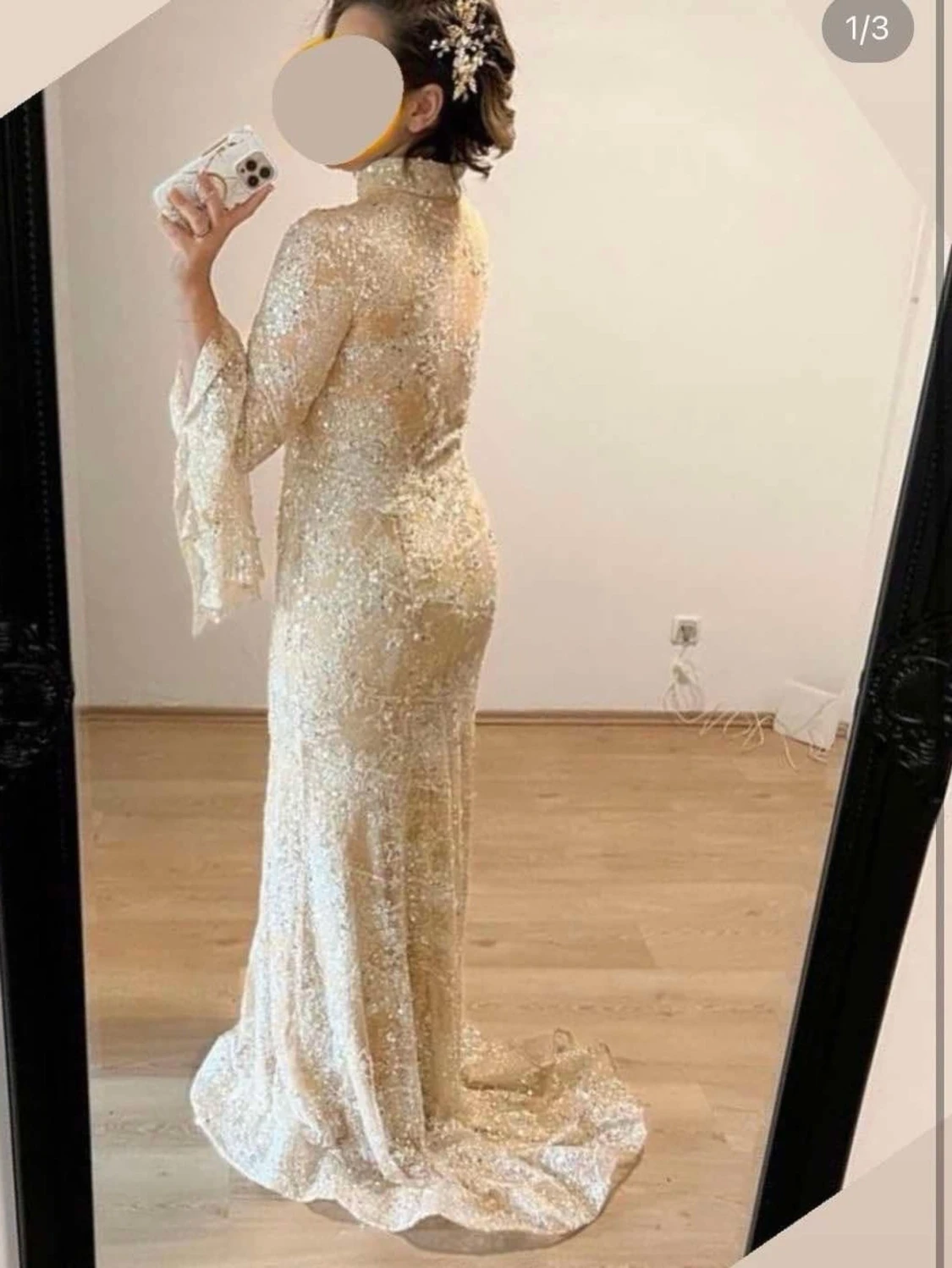 Glittrig långklänning i champagne - 1