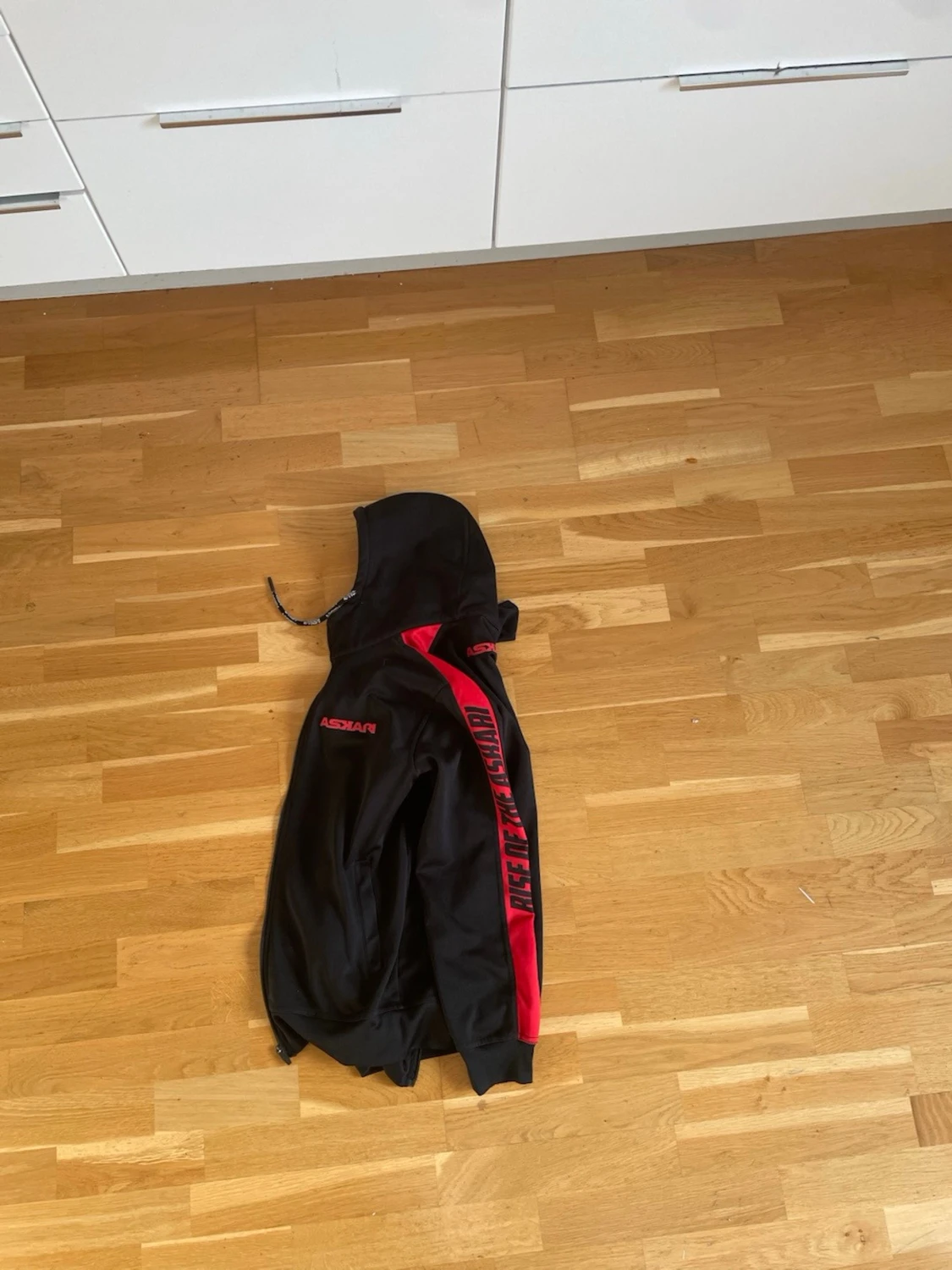 Askari ”Monstro”