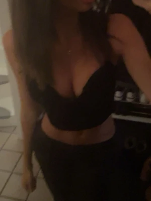 Svart korsett - Snygg svart sammets korsett