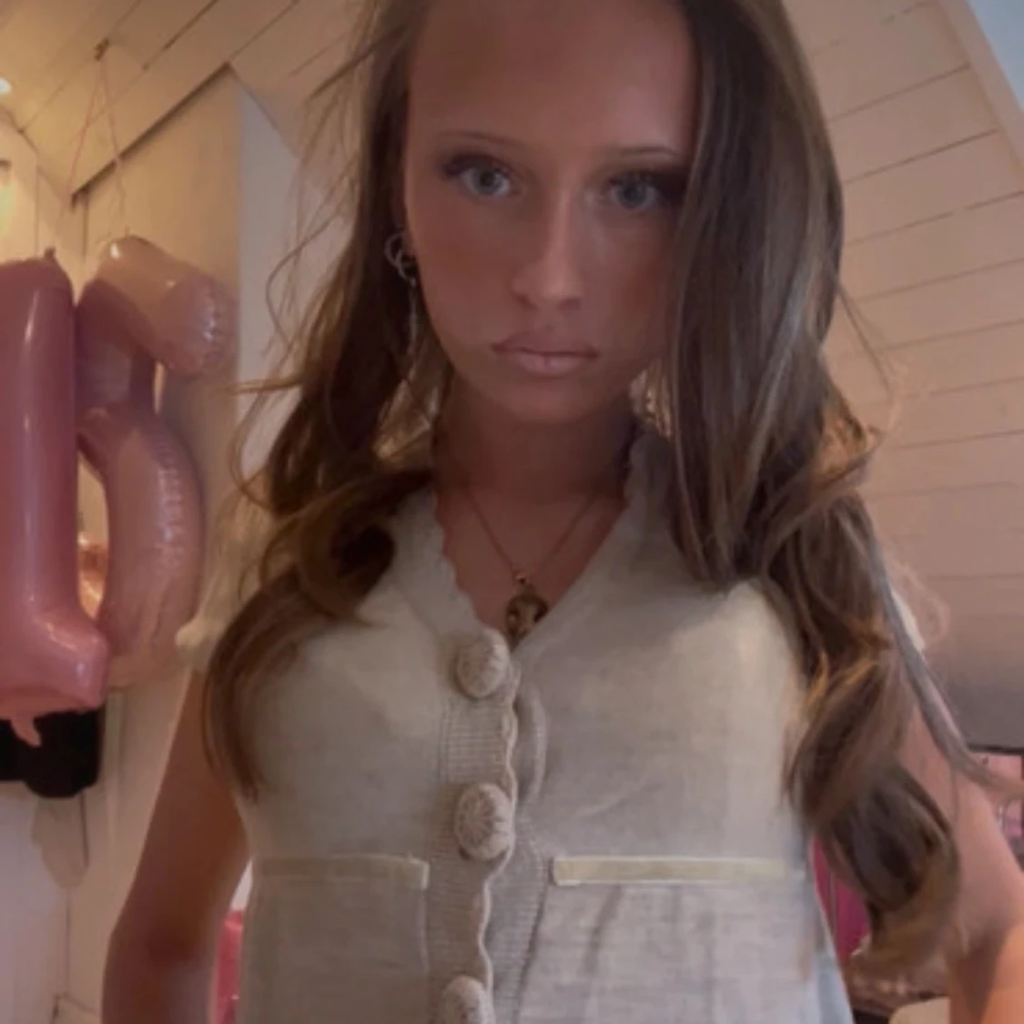 Baby doll  big button sktickad kofta beige spets 🪽🫖 - 4