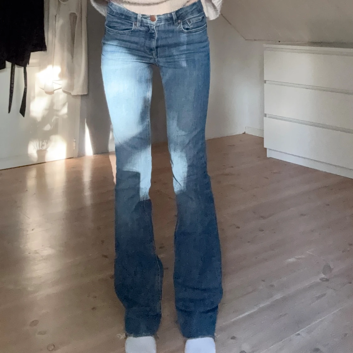 Lågmidjade bootcut jeans från Zara
