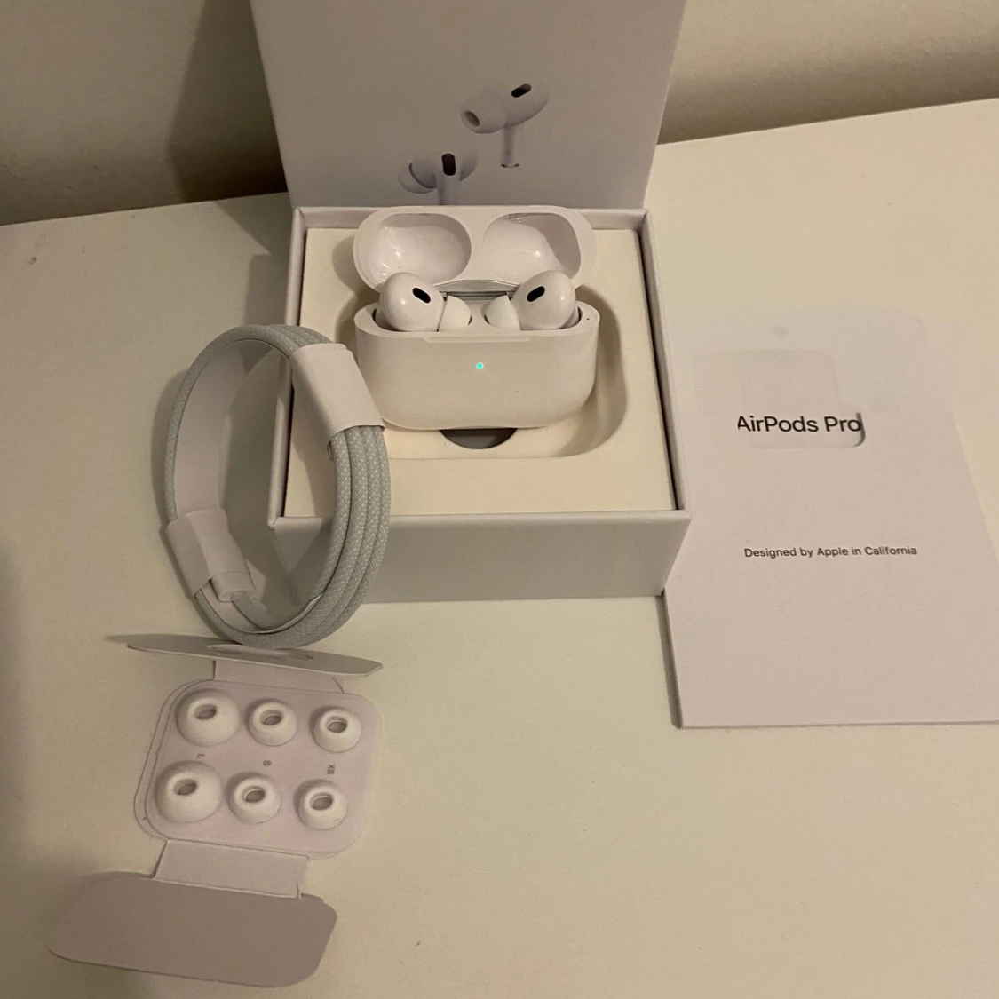 AirPods Pro (2nd generation) MagSafe USB-C