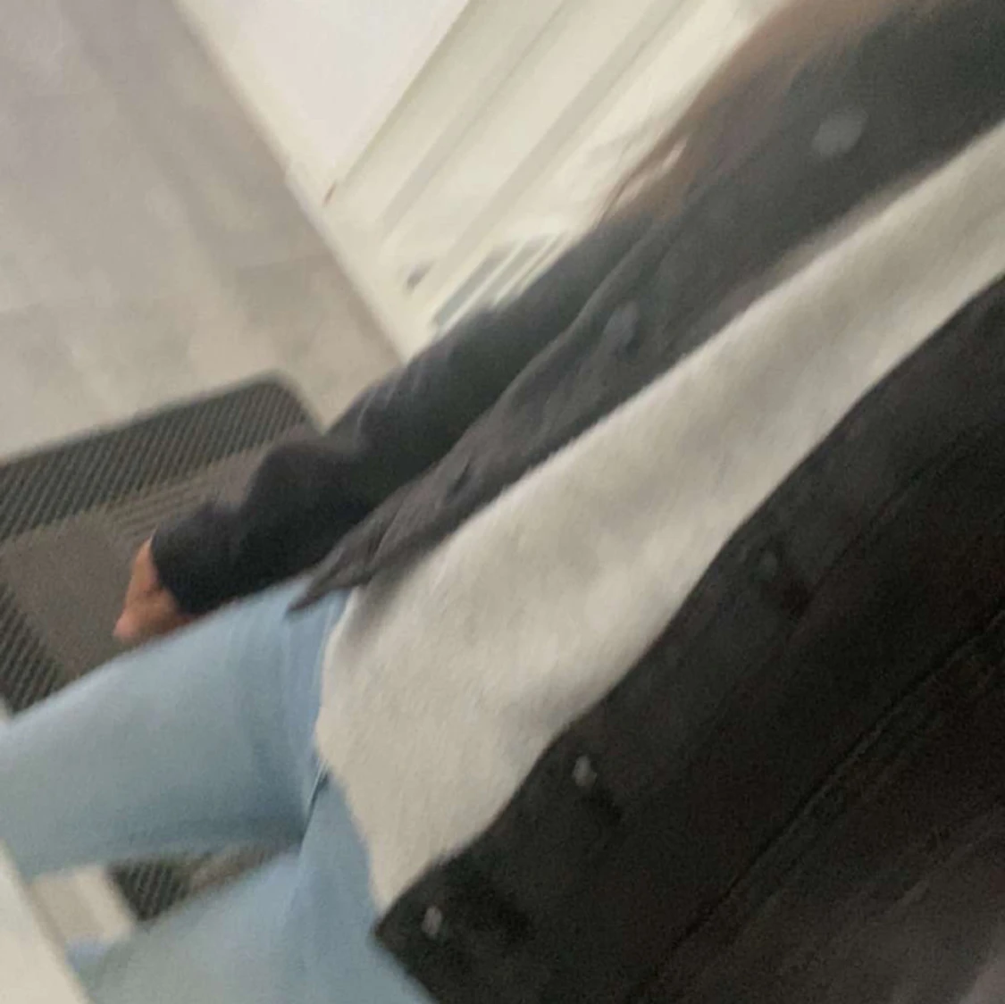 Svart jeansjacka från Noisy May