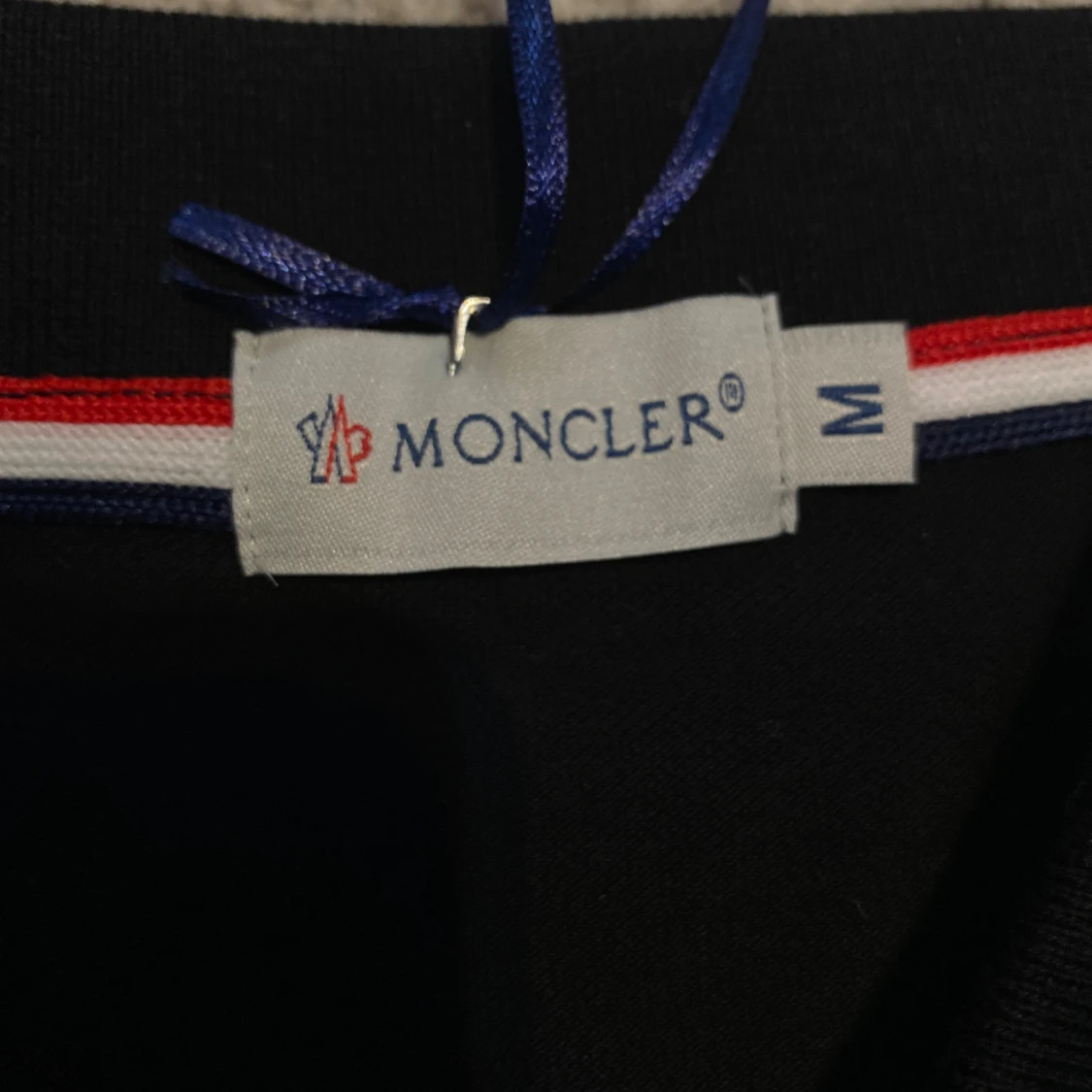 Svart moncler piké  - 1