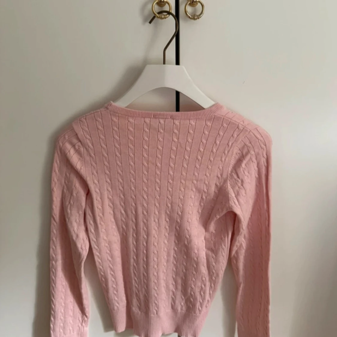 Ljusrosa kabelstickad tröja från Boomerang  - 1