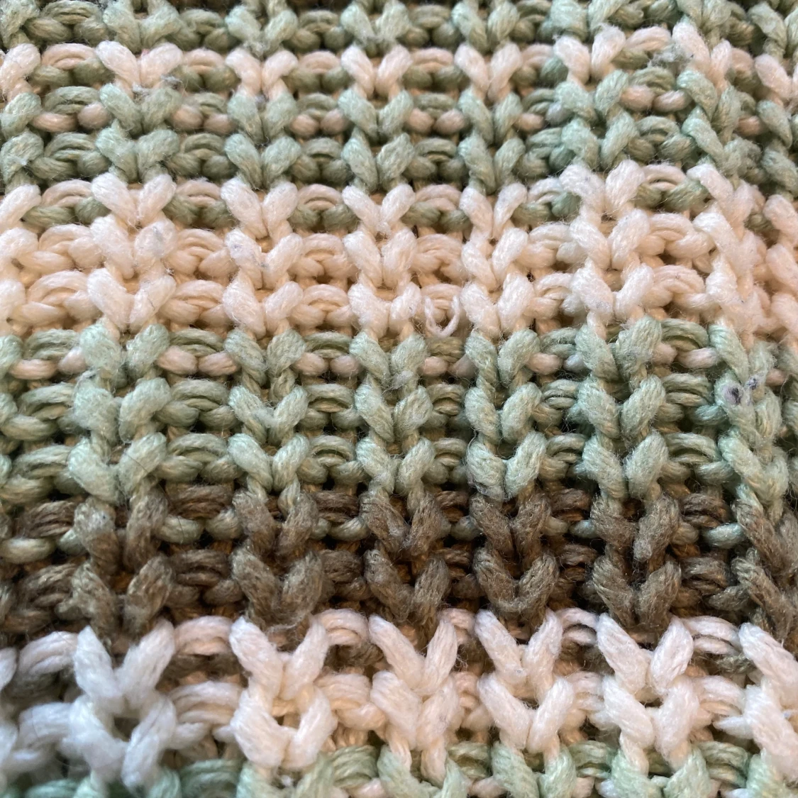 Stickad grön tröja!🍃 - 2