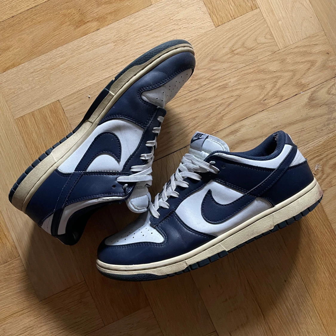 Nike dunks - 1