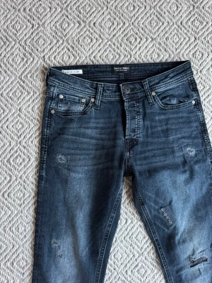 Jack&Jones jeans - Jack&Jones jeans - Modell: Slim/Glenn - Storlek: W29/L30 - skick: 9/10 - Nypris runt 2000kr 