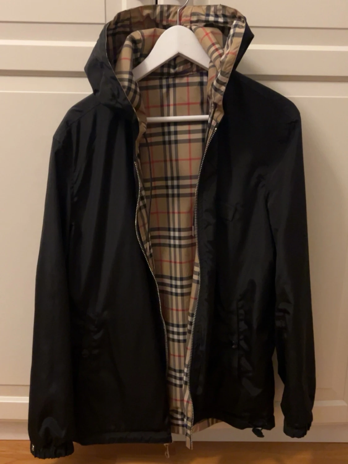 Burberry windbreaker - 1