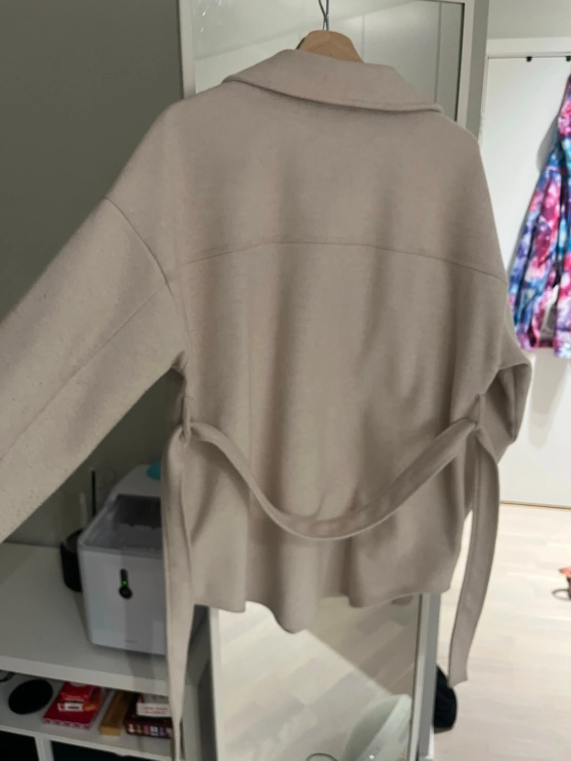 Beige overshirt från NLY Trend - 1