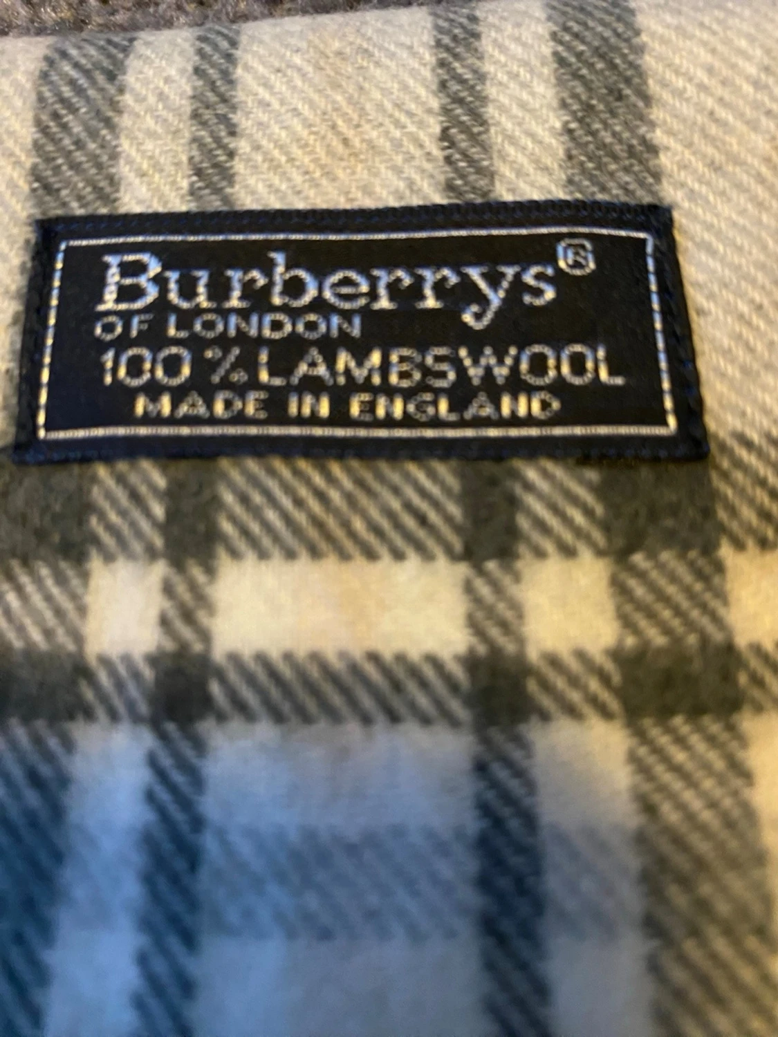 Rutig beige scarf från Burberrys - 1