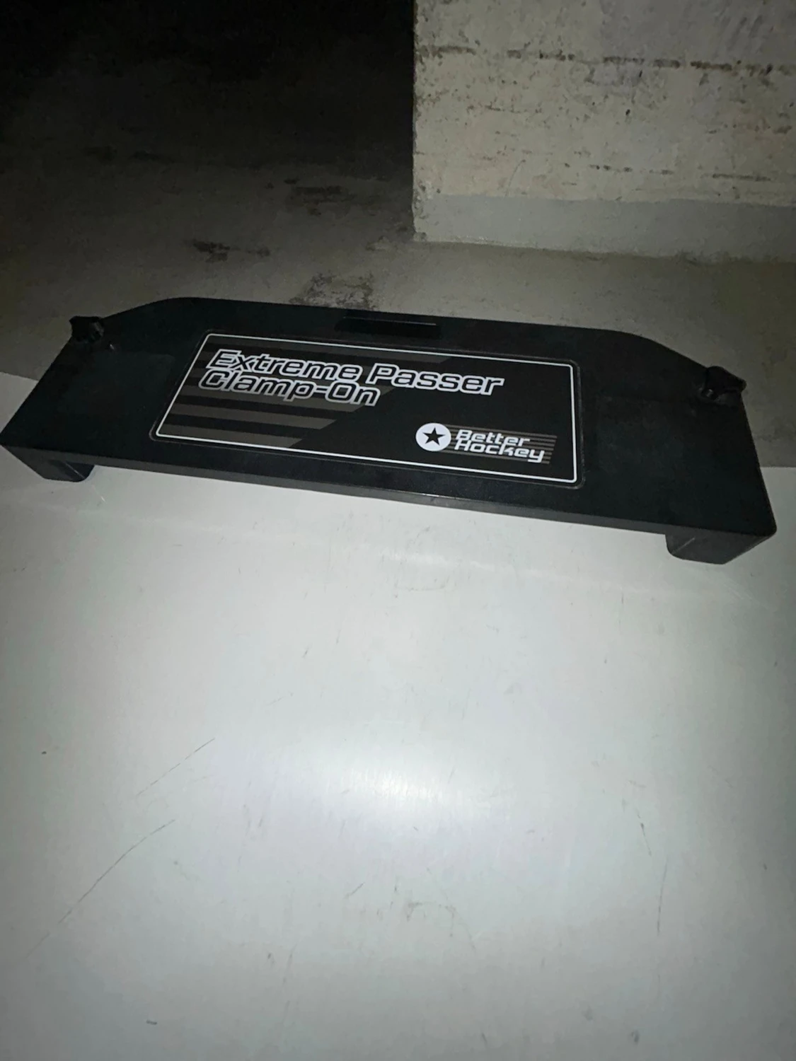 Hockeyplatta med passare och dribblare 