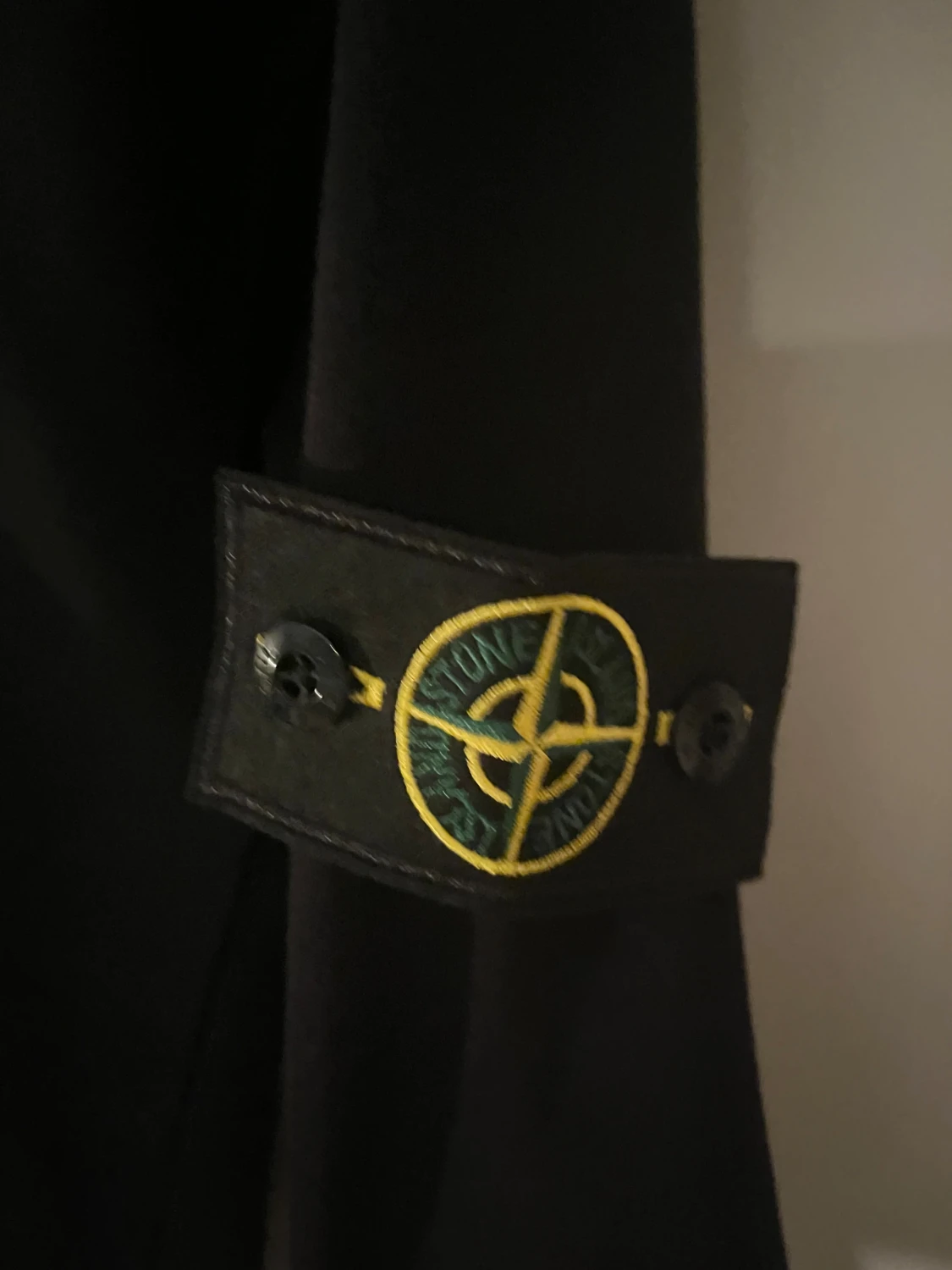 Svart hoodie från Stone Island M - 2