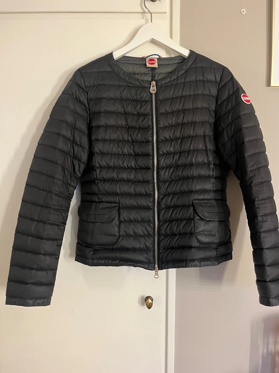 Svart pufferjacka från Colmar - 1