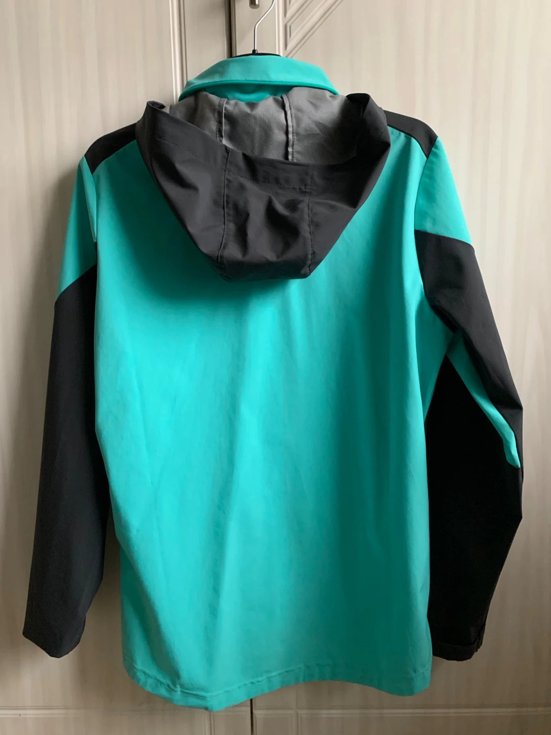 Liverpool FC vindjacka New Balance - 2