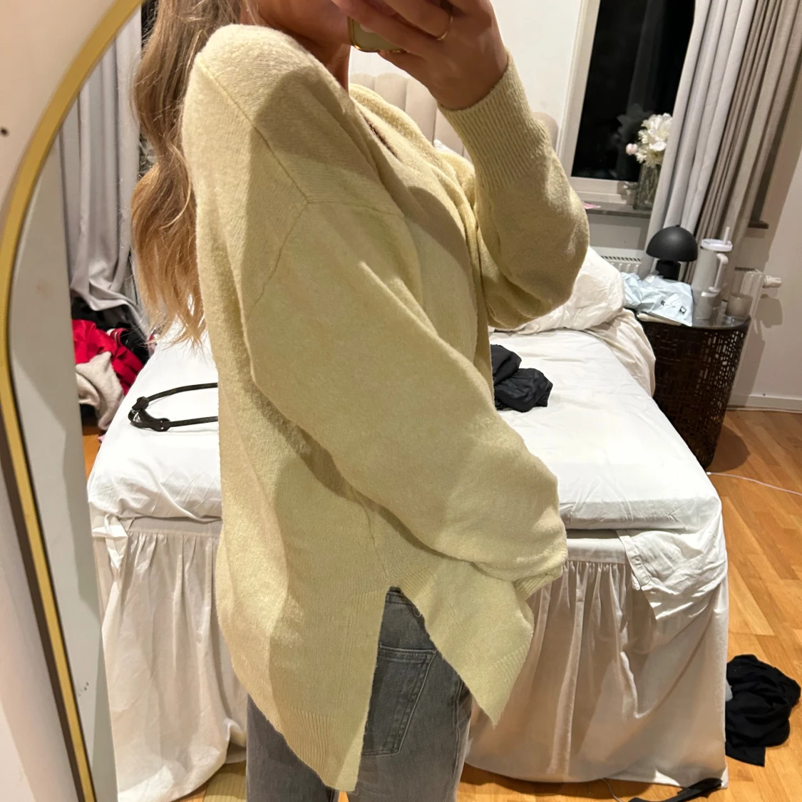 Oversized ljusgul stickad tröja - 3