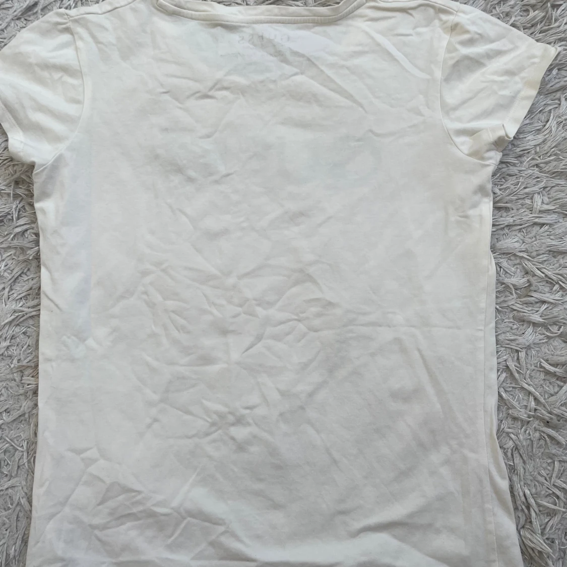 T-shirt från Guess - 2
