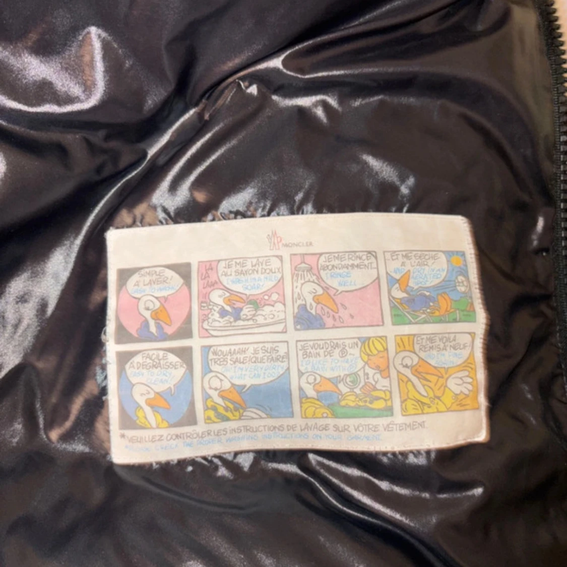 Svart pufferjacka från Moncler - 2
