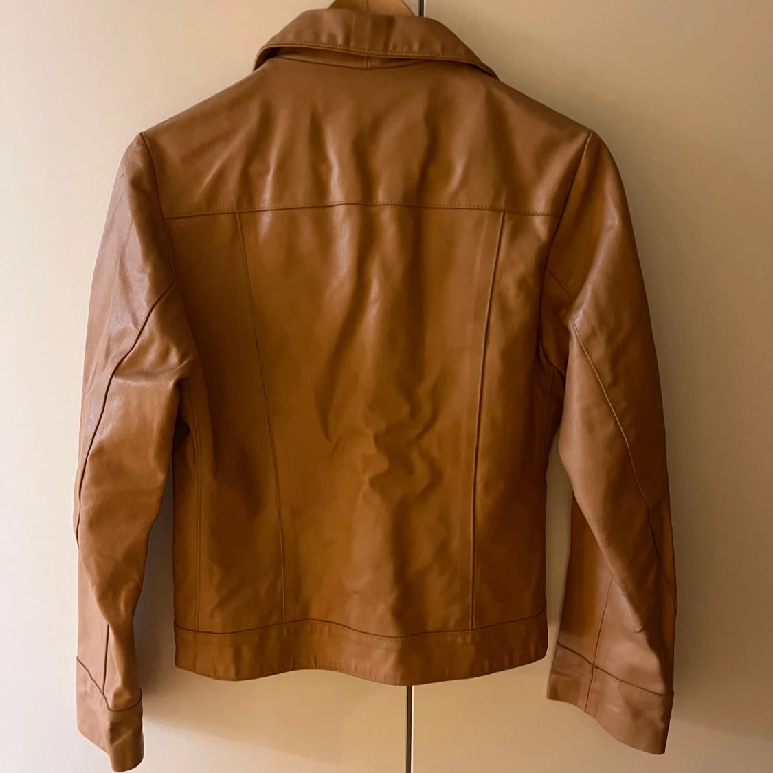 Ljusbrun skinnjacka  - 3