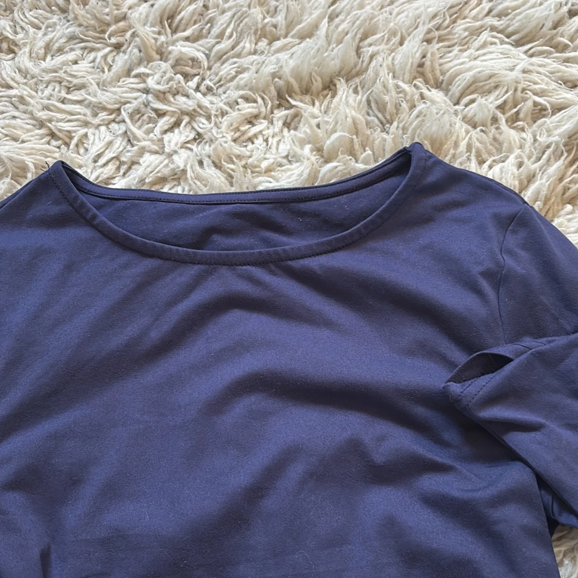 Mörkblå långärmad tröja i bomull - 2