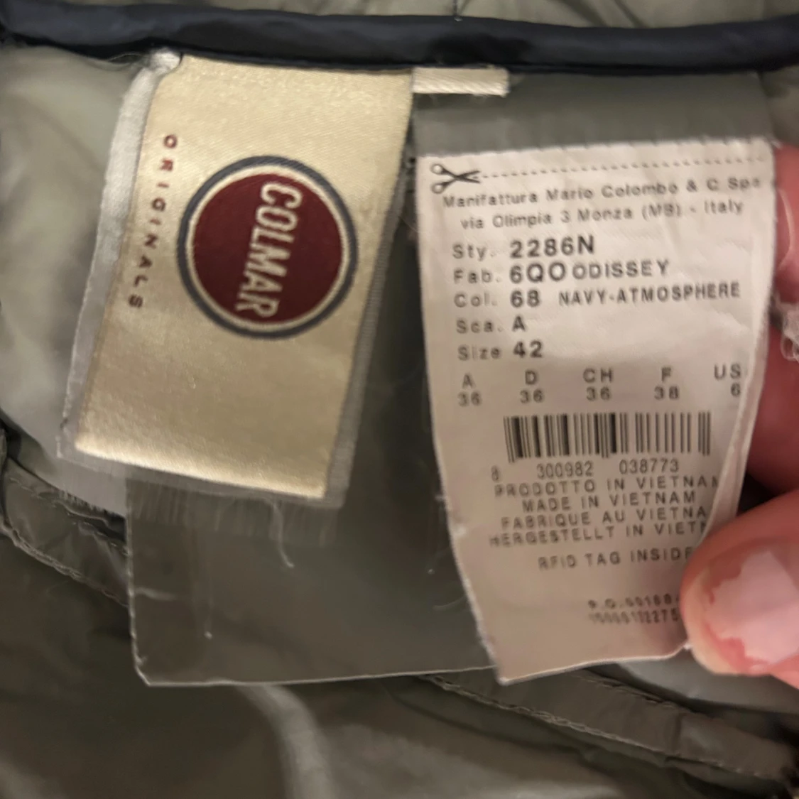 Mörkblå dunjacka från Colmar - 2