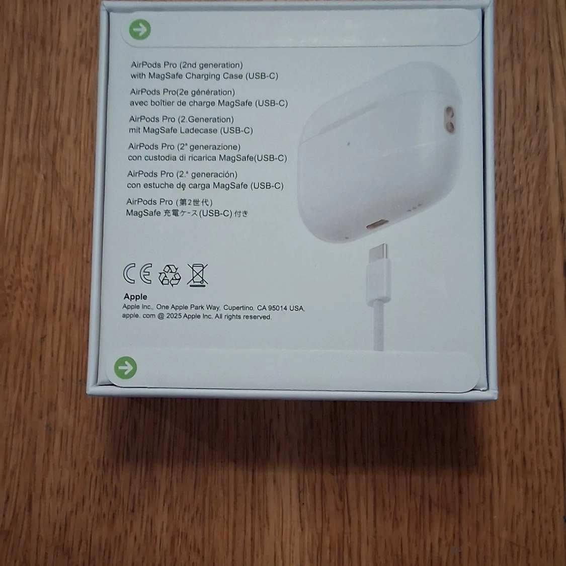AirPods Pro (2nd generation) with MagSafe Charging Case (USB-C) - 1