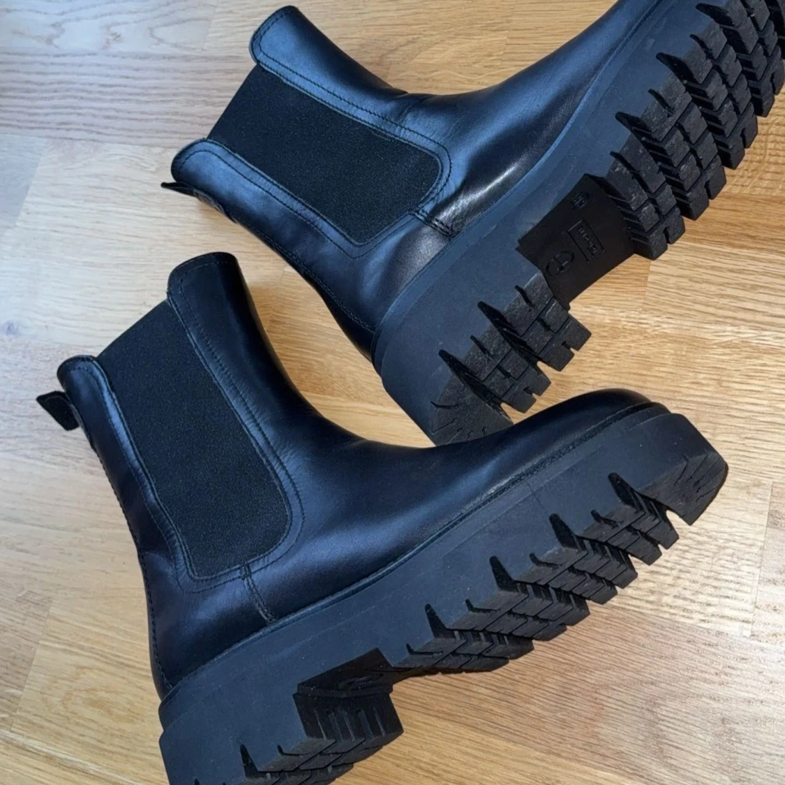 Chelsea boots från Tamaris - 2