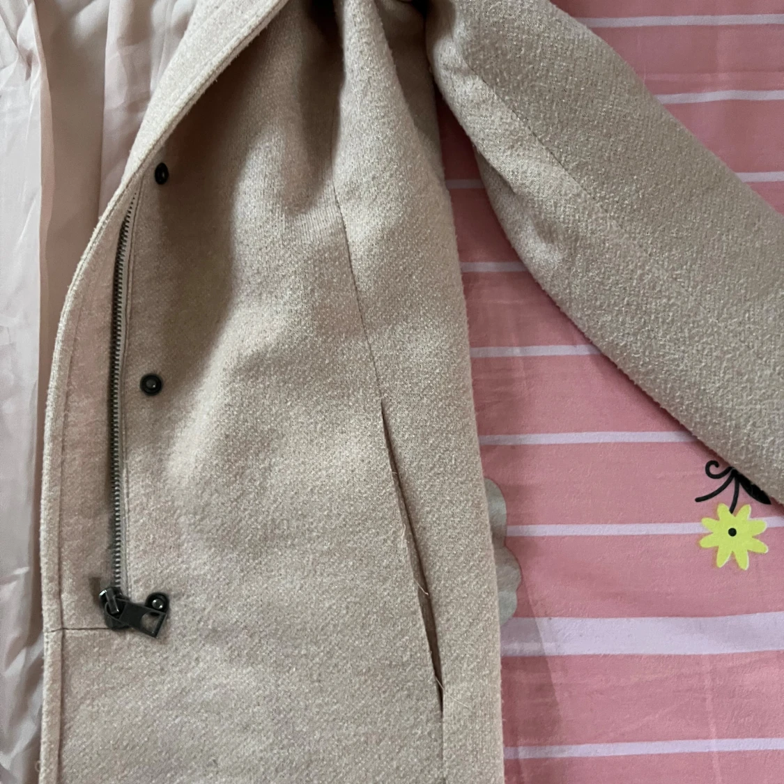 Beige kappa från Vero Moda - 3