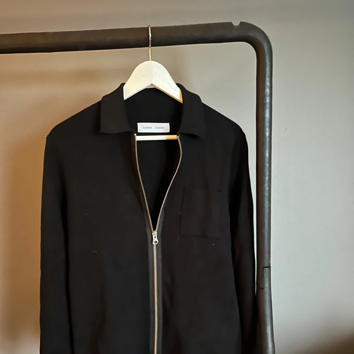 Svart overshirt från Samsøe Samsøe - 2