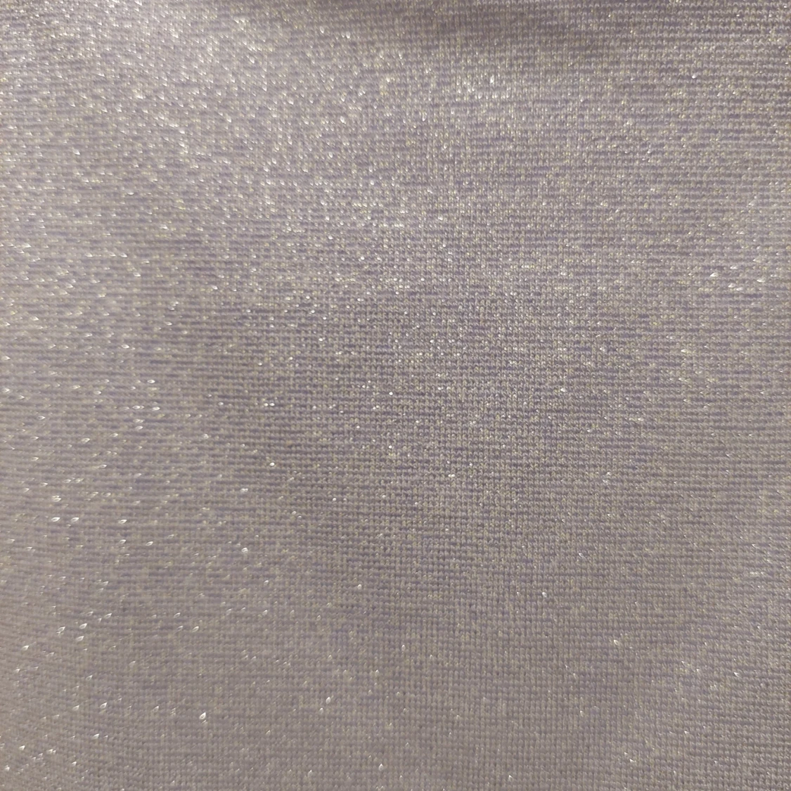 Glittrig lila linnetopp med smala band - 1