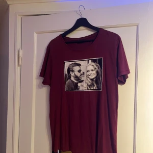 Limitato t shirt  - Skön limitato tröja i storlek M. Används inte längre och är i fint skick. Nypris 1599