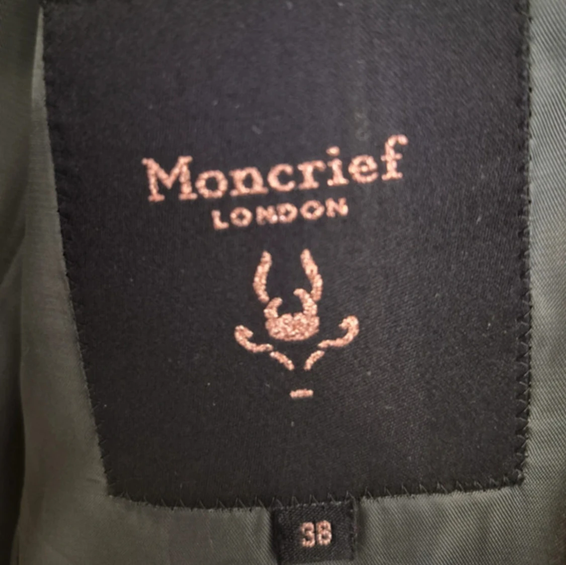 Mörkblå quiltad kavaj från Moncrief - 4