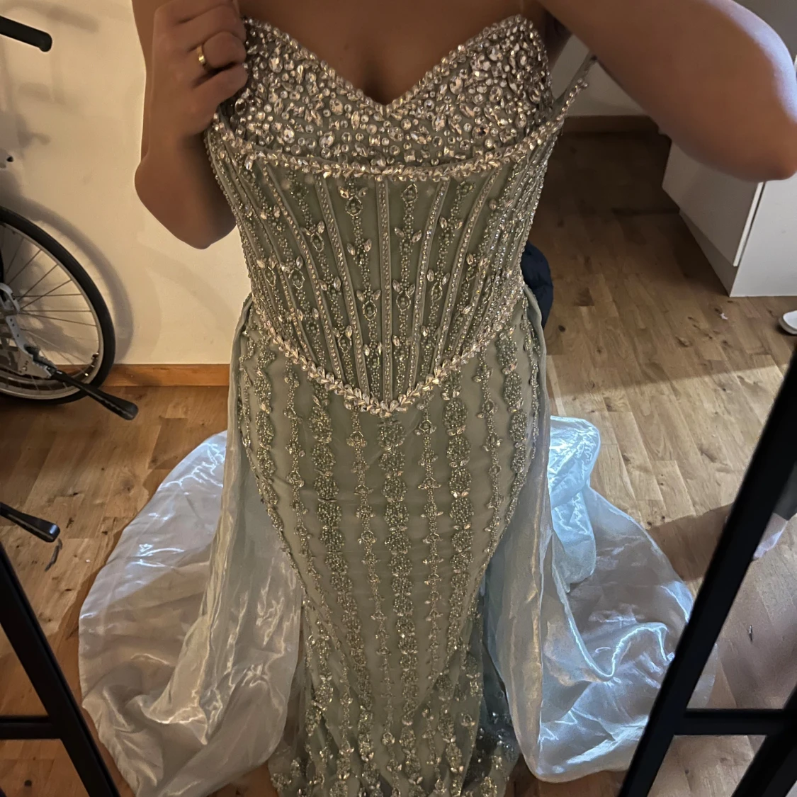 Bröllopsklänning  - 1