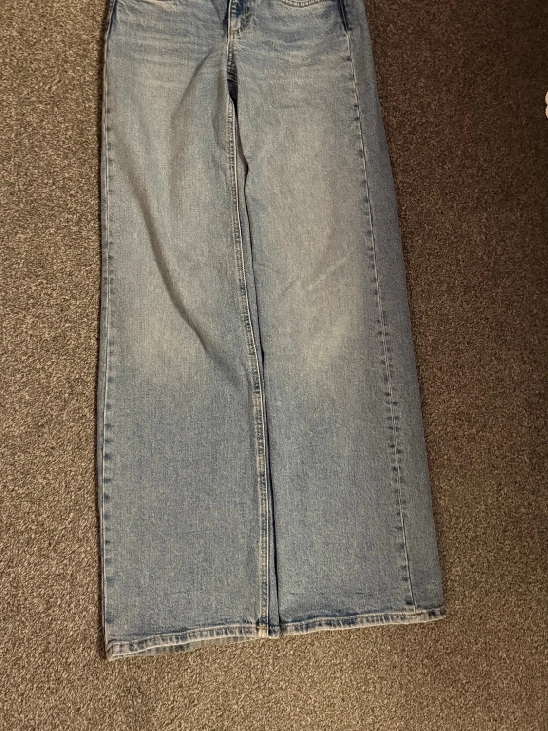 Low waist  jeans från ONLY i ljusblå denim - 1