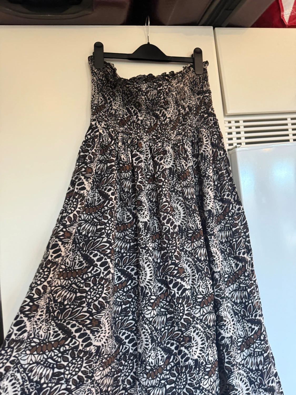 Svartvit långklänning från Lindex - 6