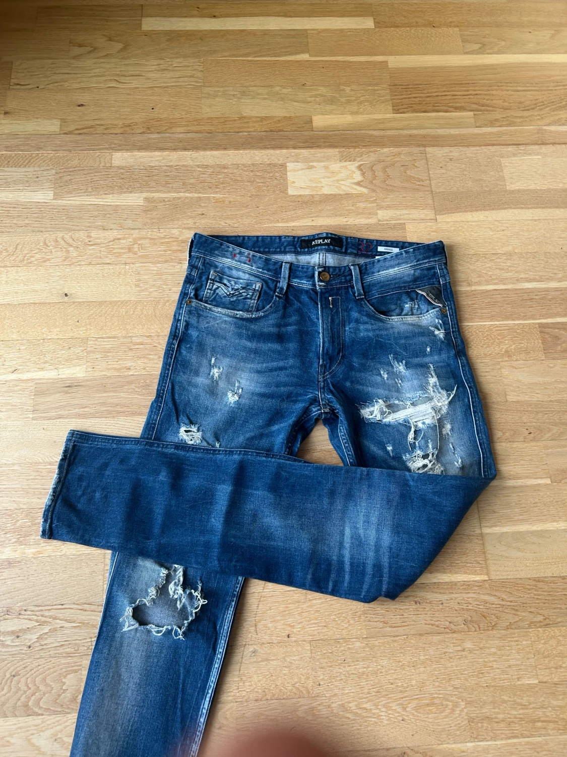 Replay Anbass blå ripped jeans, stl 32 - 4