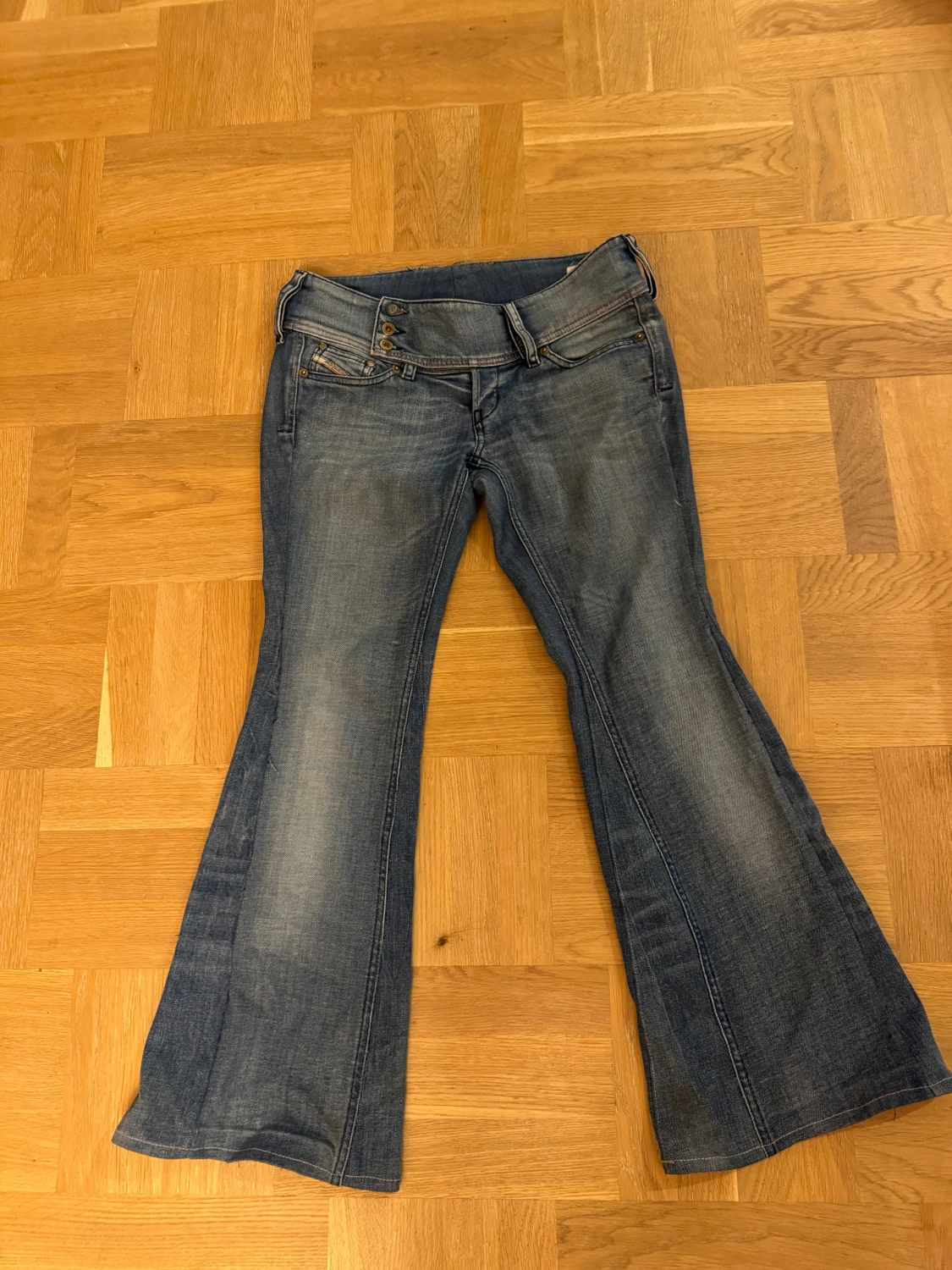 Disel jätte lågmidjade bootcut jeans